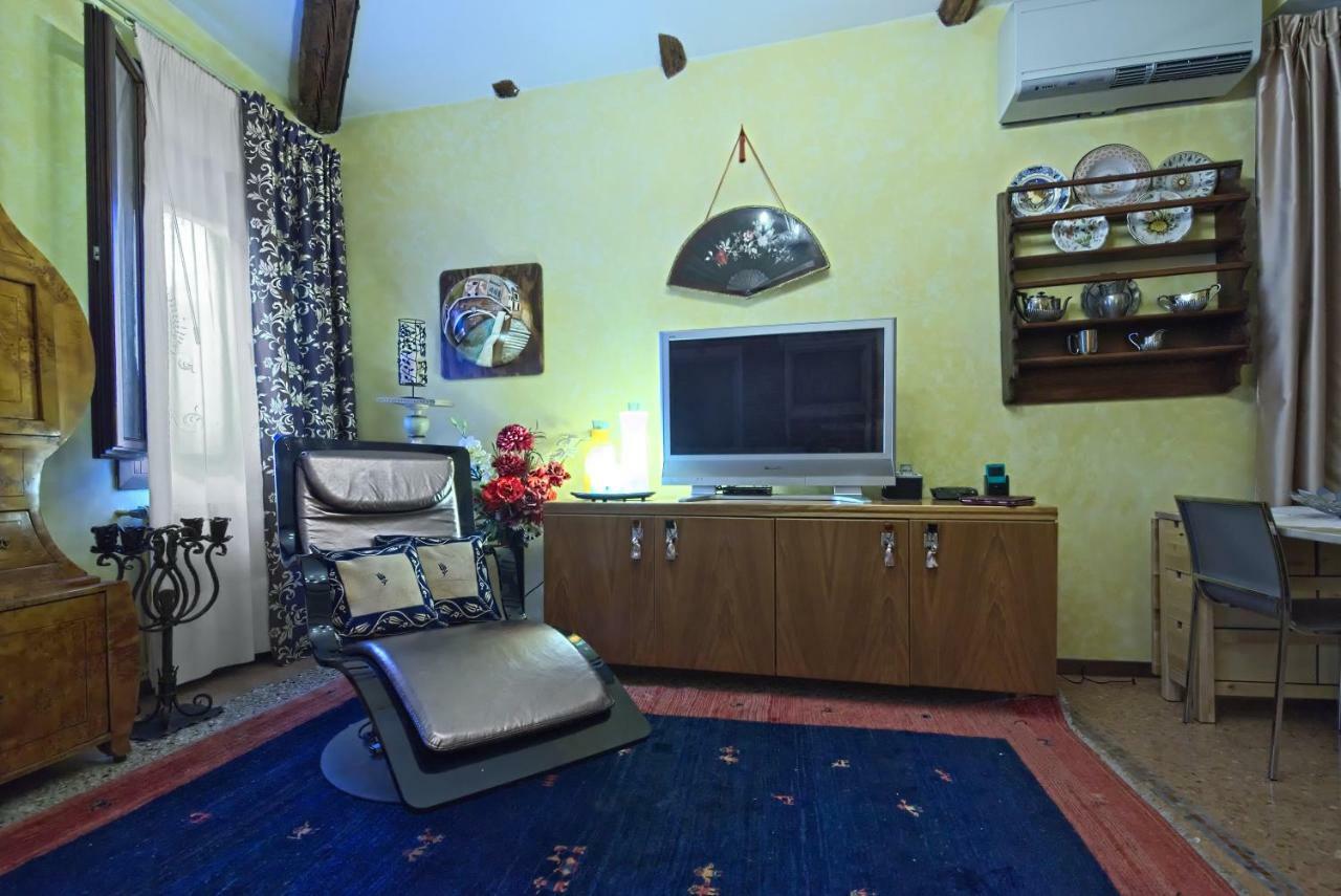 Апартаменты Residenza Sara Венеция Экстерьер фото
